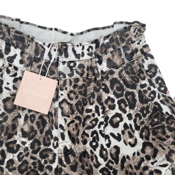 Kittenish Leopard High-Waisted Paperbag Jeans NWT Medium - Picture 4 of 10